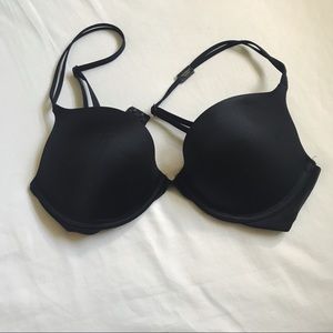 NEVER WORN Victoria secret Very sexy push-up bra